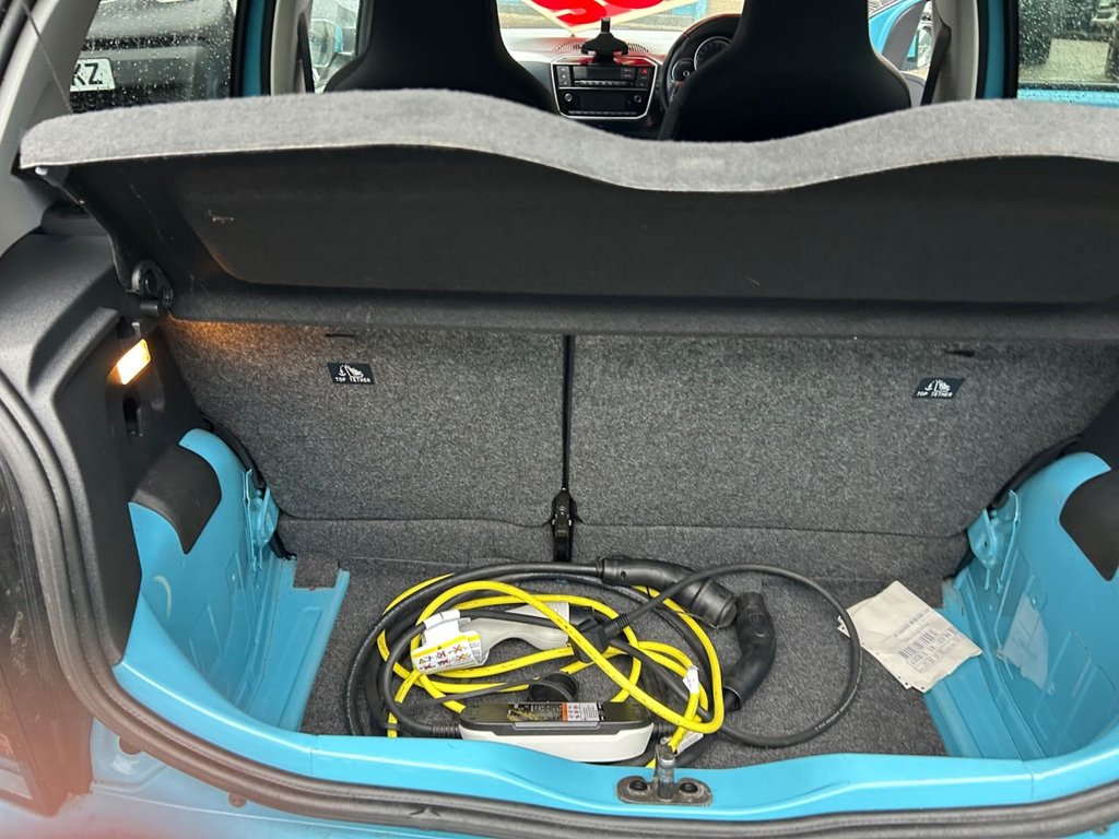 Used Volkswagen up! 2022 for sale - 77680440: Photo 11