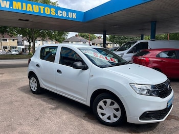 Used Dacia Sandero 2019 for sale - 78780408: Photo