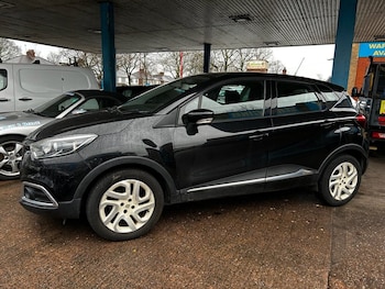 Used Renault Captur 2015 for sale - 77313304: Photo