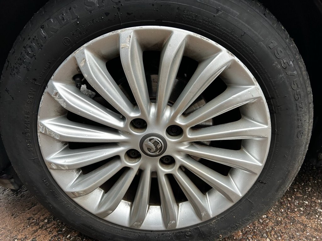 Used Vauxhall ADAM 2014 for sale - 77327621: Photo 11