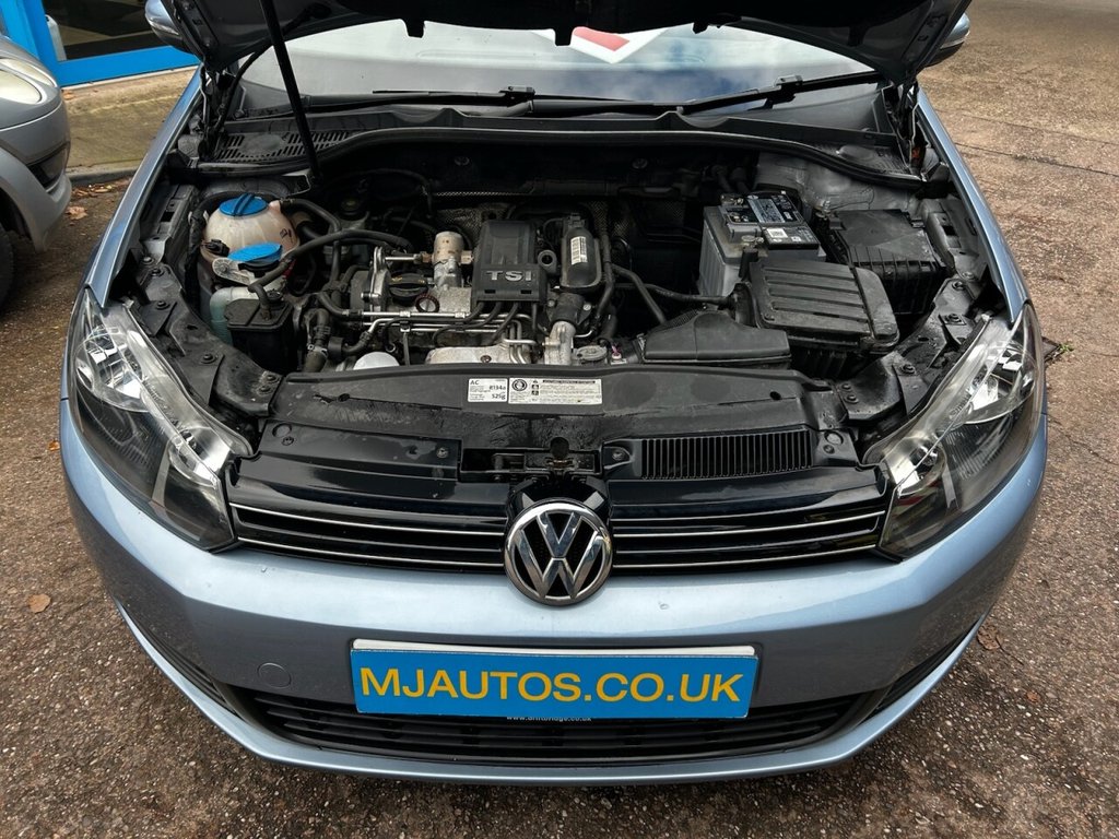 Used Volkswagen Golf 2012 for sale - 76520707: Photo 8
