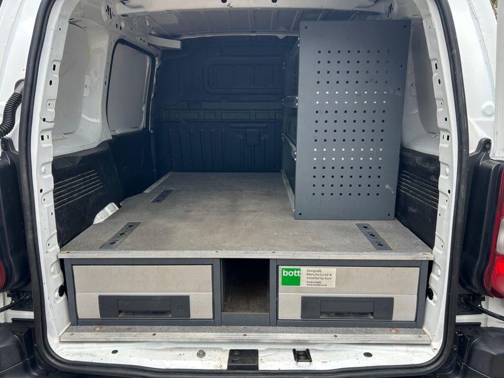 Used Vauxhall Combo 2020 for sale - 76173356: Photo 5