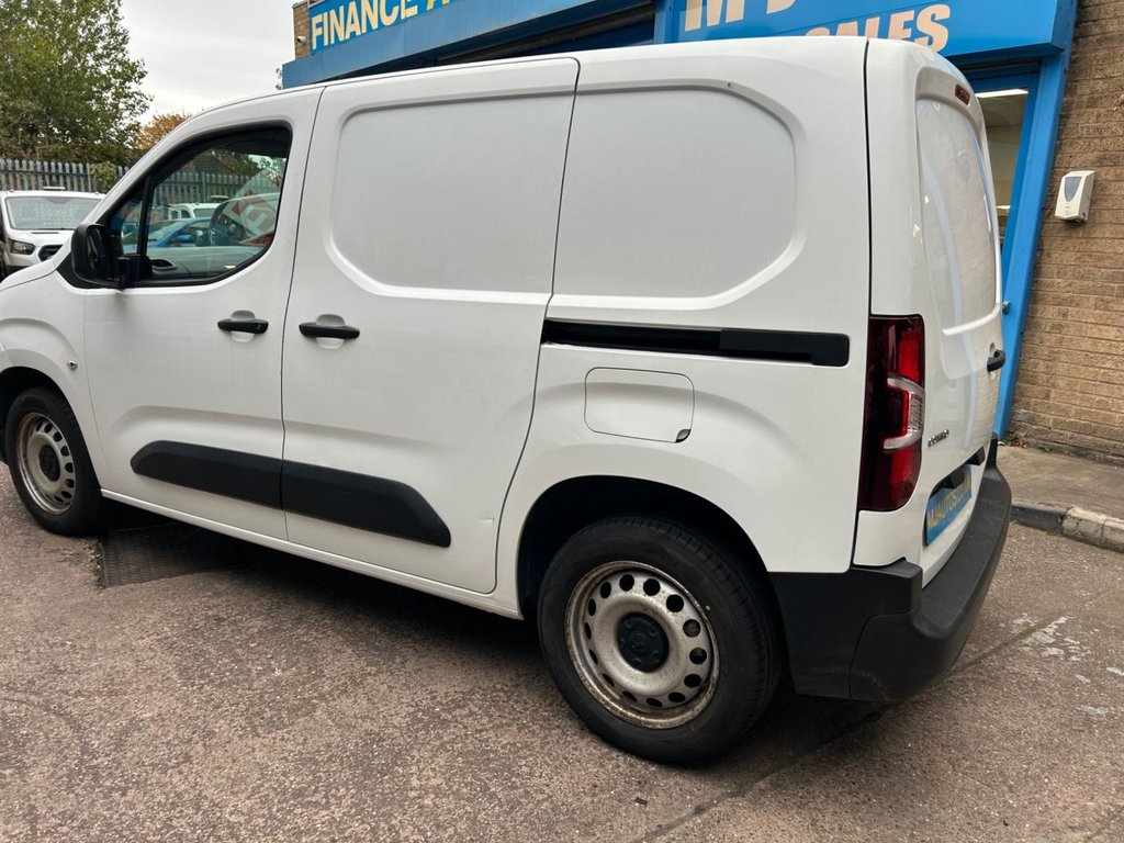Used Vauxhall Combo 2020 for sale - 76173356: Photo 8