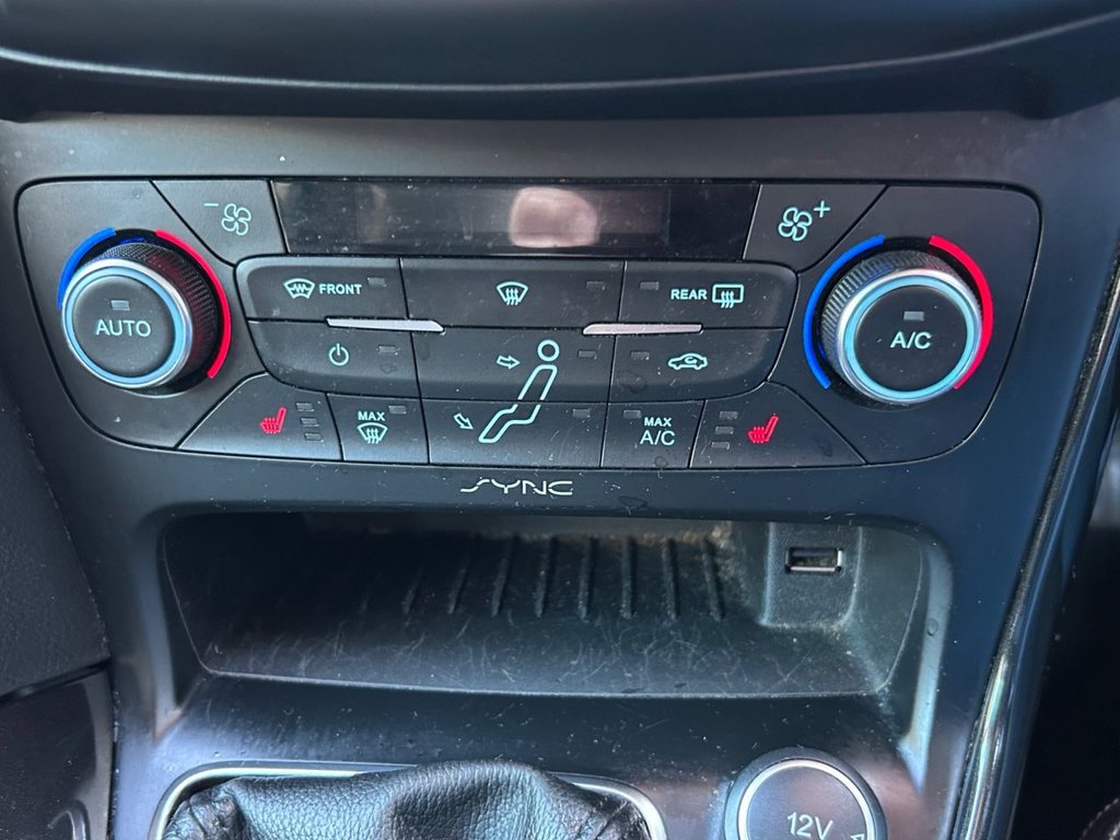 Used Ford Focus 2015 for sale - 77764940: Photo 24