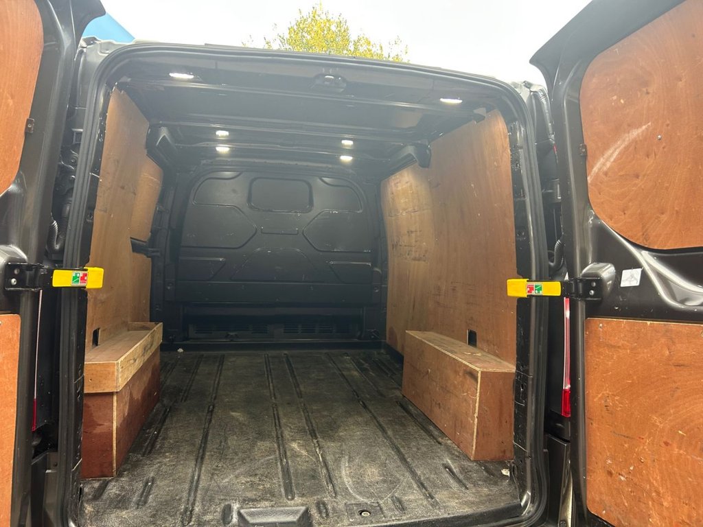 Used Ford Transit Custom 2022 for sale - 76235989: Photo 3