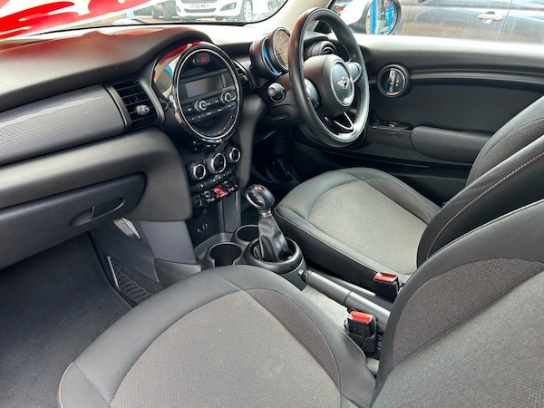 Used MINI Hatch 2016 for sale - 75538365: Photo 4