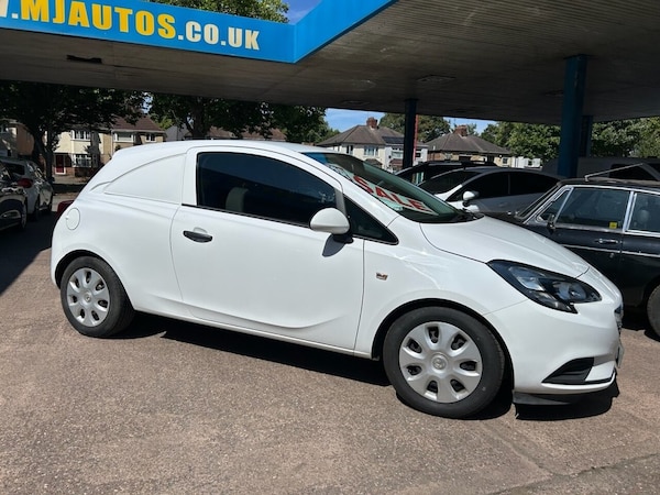 Used Vauxhall Corsa Van 2016 for sale - 74675531: Photo 2