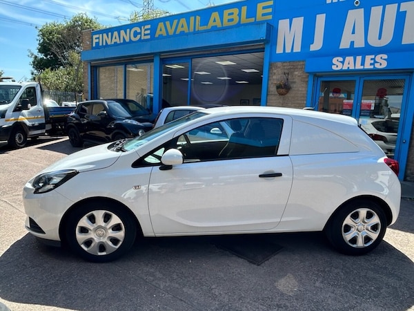 Used Vauxhall Corsa Van 2016 for sale - 74675531: Photo 9