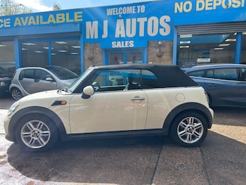 Used MINI Convertible 2011 for sale - 75950725: Photo