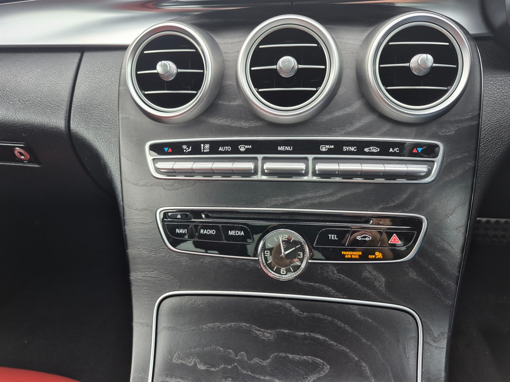 Used Mercedes-Benz C Class 2015 for sale - 77151745: Photo 11