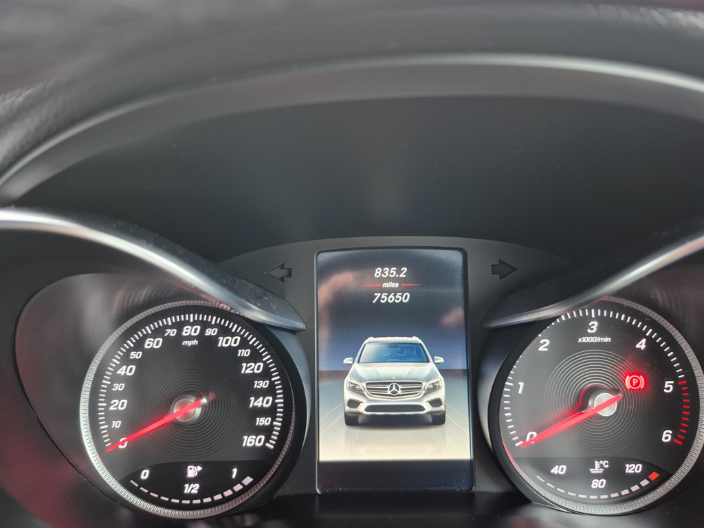 Used Mercedes-Benz GLC 2016 for sale - 77137951: Photo 14