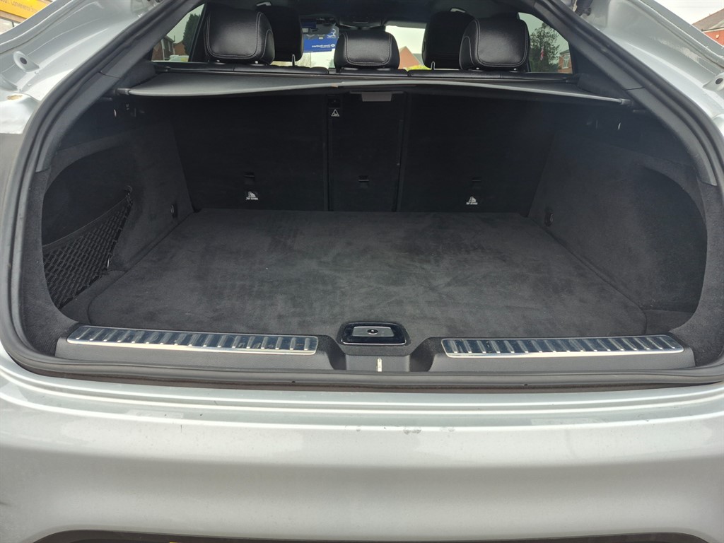 Used Mercedes-Benz GLC 2016 for sale - 77137951: Photo 8