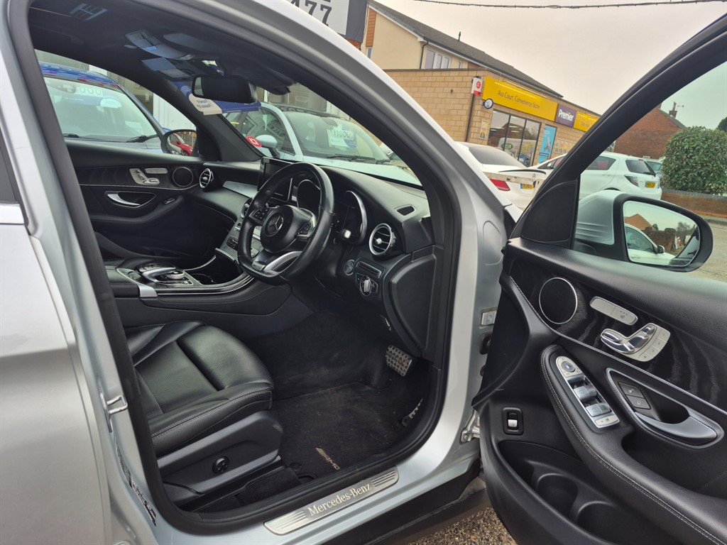 Used Mercedes-Benz GLC 2016 for sale - 77137951: Photo 9