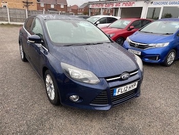 2012 - 1.6 TDCi 115 Titanium 5dr