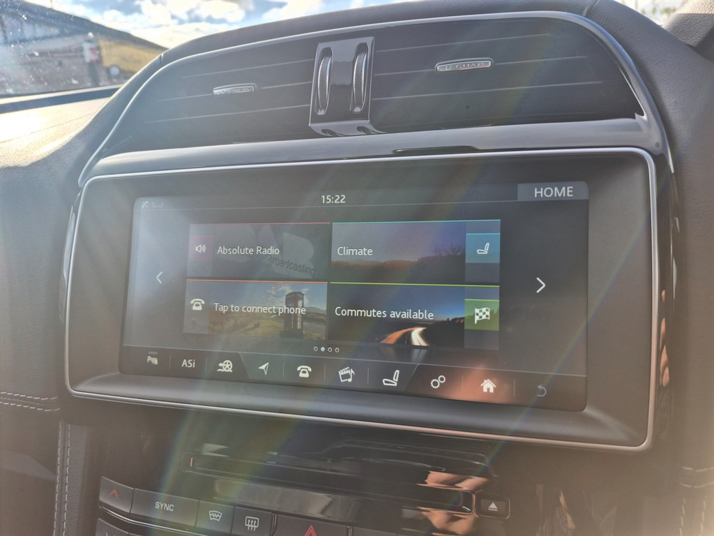 Used Jaguar F-Pace 2016 for sale - 76366685: Photo 13