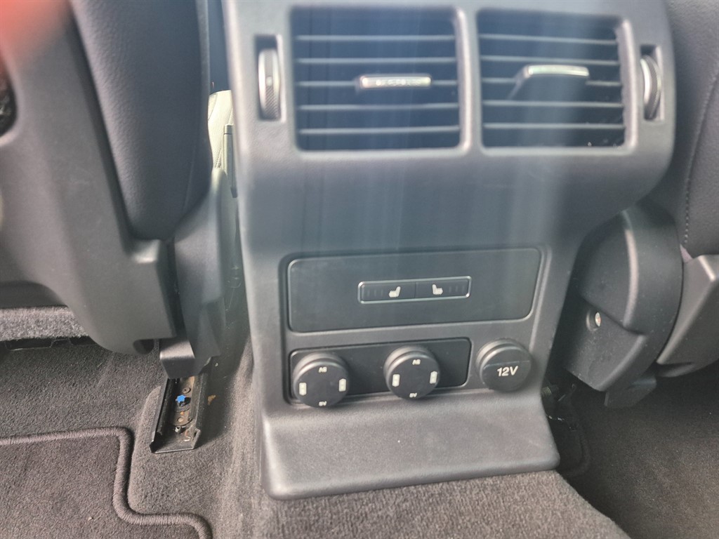 Used Jaguar F-Pace 2016 for sale - 76366685: Photo 21