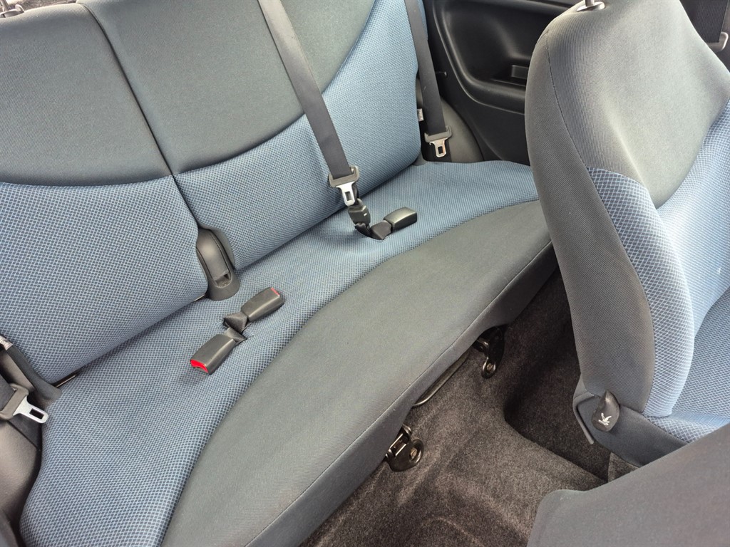 Used Toyota Yaris 2005 for sale - 78067279: Photo 12