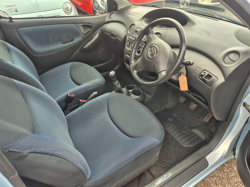 Used Toyota Yaris 2005 for sale - 78067279: Photo 9