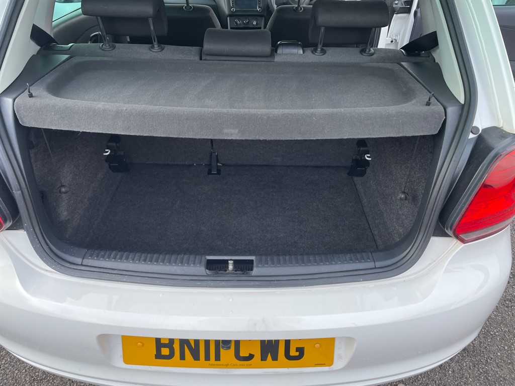 Used Volkswagen Polo 2011 for sale - 77225431: Photo 11