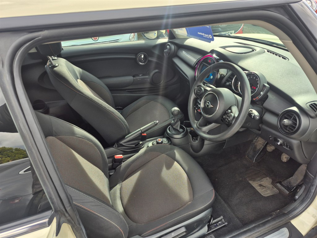 Used MINI Cooper 2018 for sale - 78014921: Photo 5