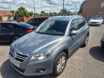 Used Volkswagen Tiguan 2009 for sale - 78963615: Photo