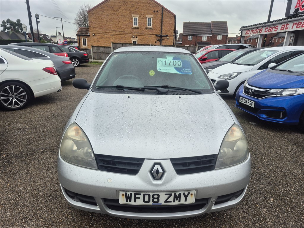 Used Renault Clio 2008 for sale - 76948708: Photo 2