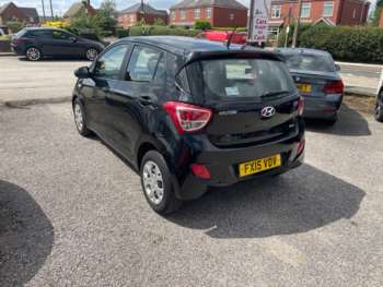 Used Hyundai i10 2015 for sale - 74914960: Photo