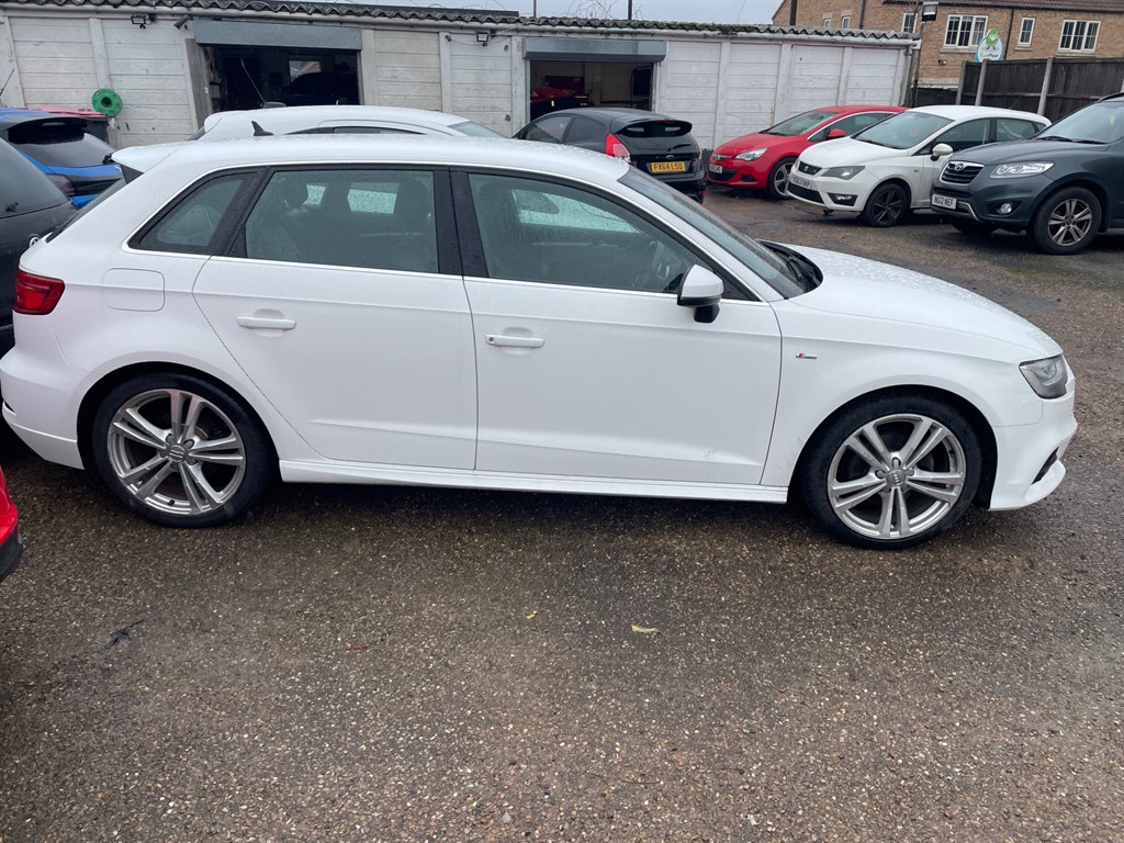 Used Audi A3 2016 for sale - 77476707: Photo 2