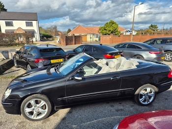 Used Mercedes-Benz CLK 2003 for sale - 77877914: Photo