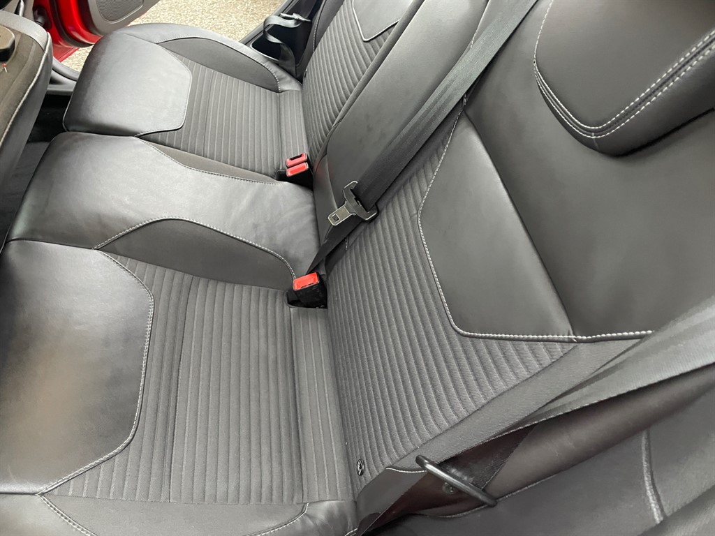 Used Ford Focus 2015 for sale - 77326572: Photo 12