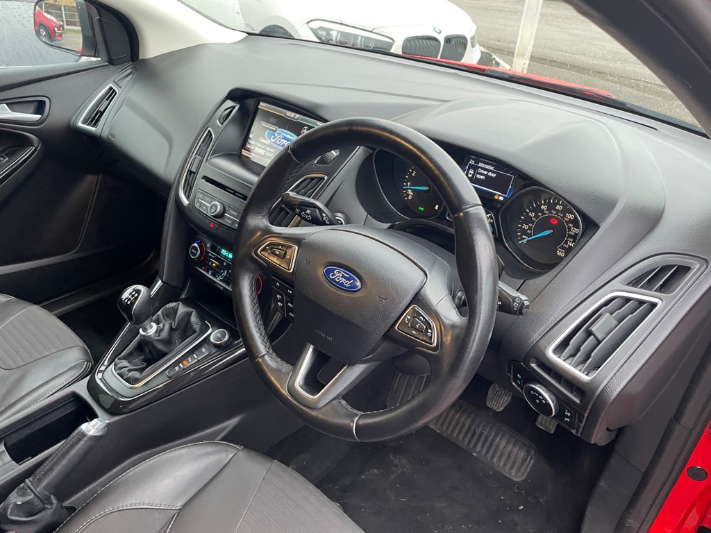 Used Ford Focus 2015 for sale - 77326572: Photo 8