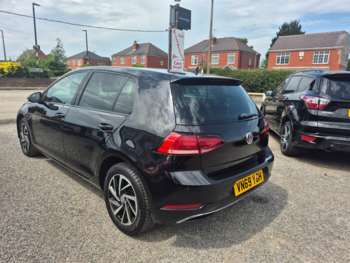 Used Volkswagen Golf 2019 for sale - 74952804: Photo