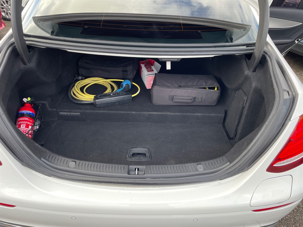 Used Mercedes-Benz E Class 2017 for sale - 76780514: Photo 11