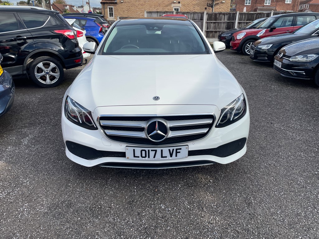 Used Mercedes-Benz E Class 2017 for sale - 76780514: Photo 2