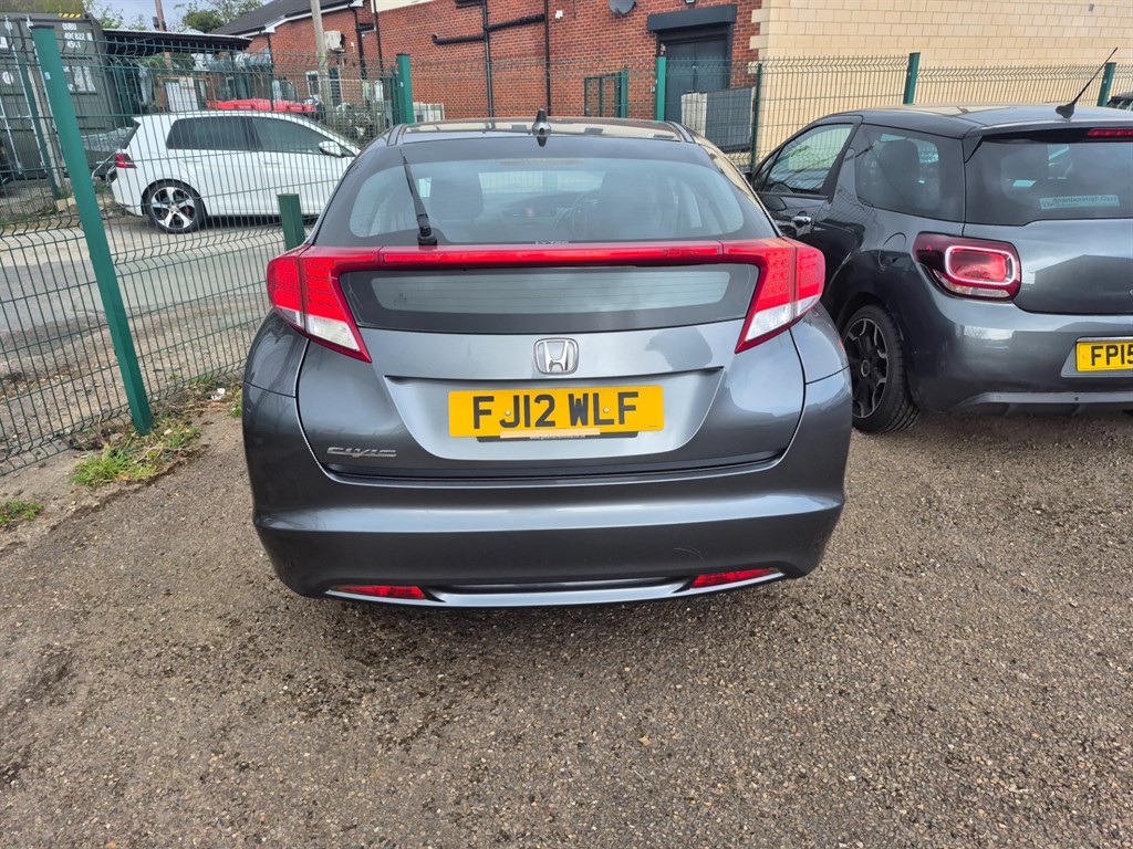 Used Honda Civic 2012 for sale - 78123319: Photo 2