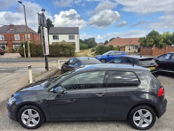 Used Volkswagen Golf 2016 for sale - 79884232: Photo
