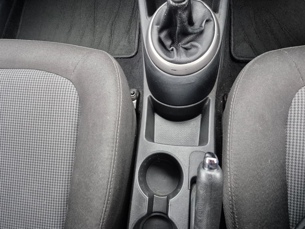 Used Hyundai i20 2014 for sale - 76766589: Photo 14