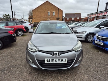 Used Hyundai i20 2014 for sale - 76766589: Photo