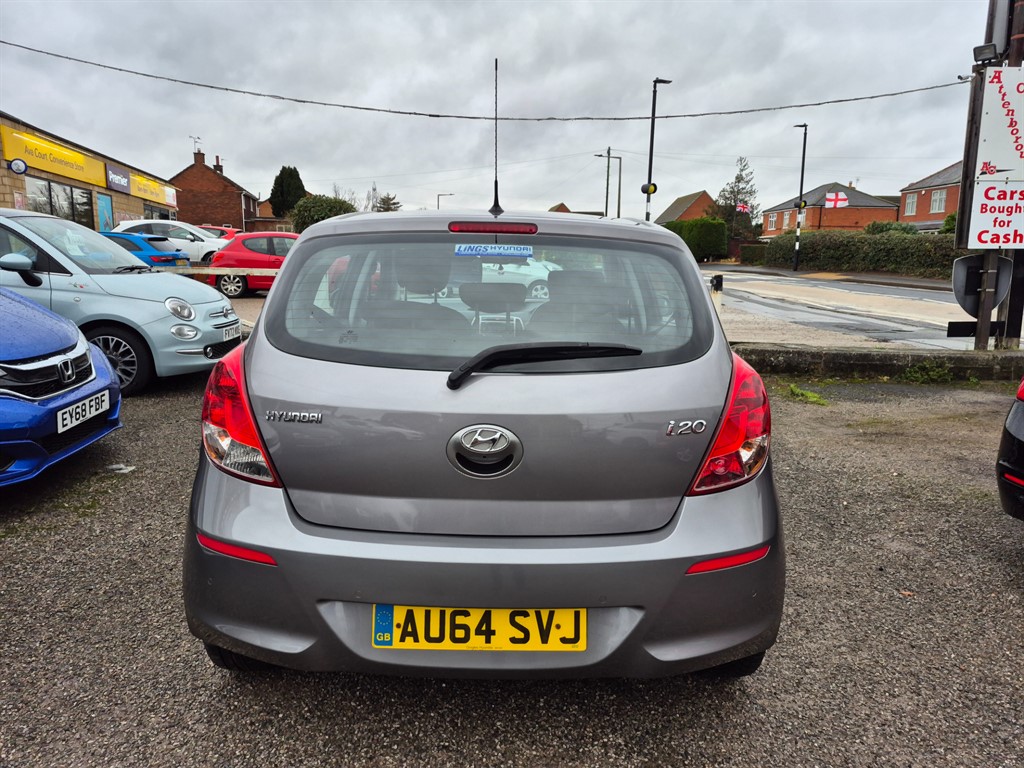 Used Hyundai i20 2014 for sale - 76766589: Photo 6