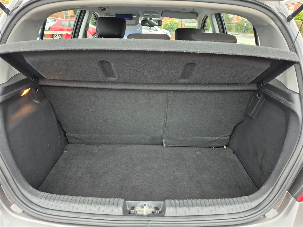 Used Hyundai i20 2014 for sale - 76766589: Photo 8