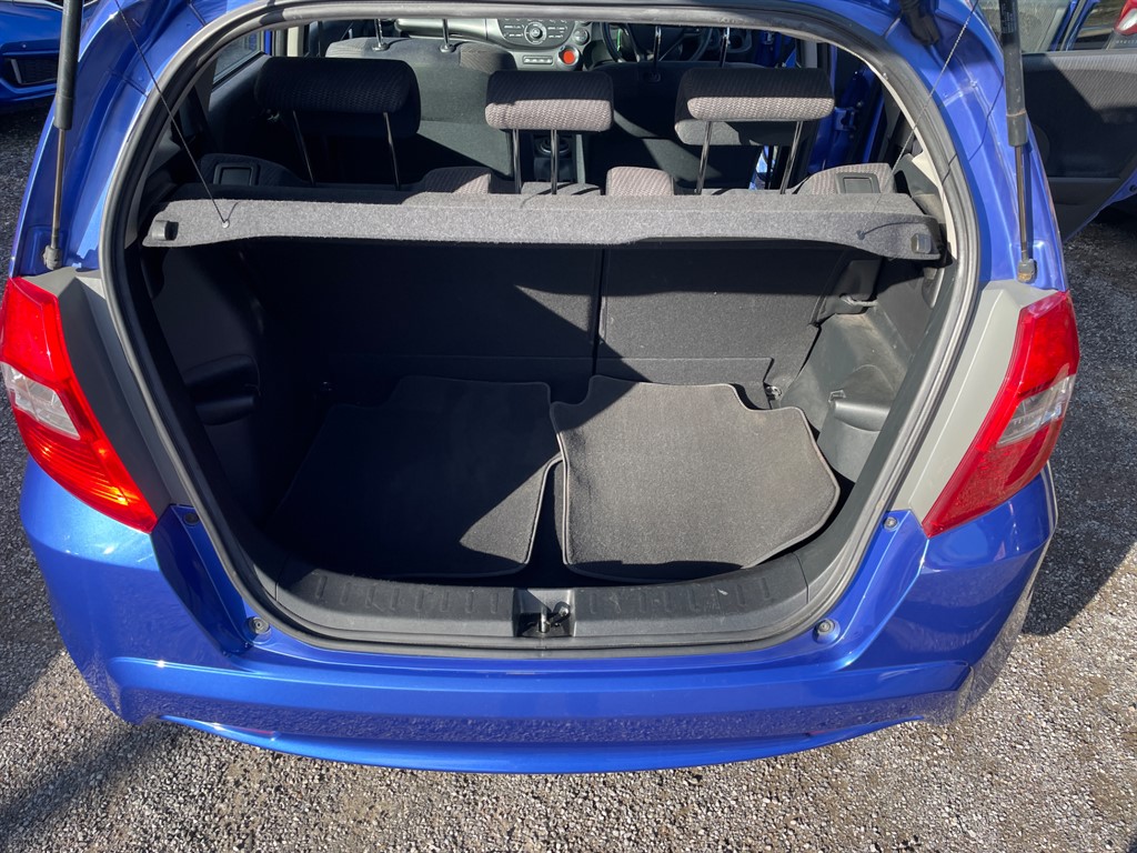 Used Honda Jazz 2011 for sale - 76161625: Photo 11