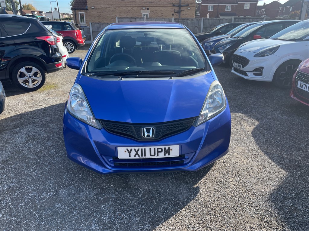 Used Honda Jazz 2011 for sale - 76161625: Photo 2
