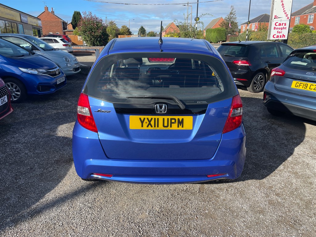 Used Honda Jazz 2011 for sale - 76161625: Photo 5