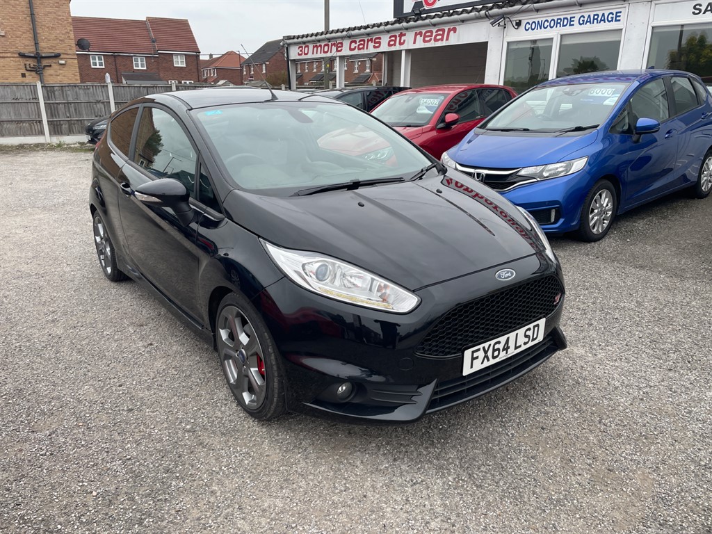 Used Ford Fiesta 2014 for sale - 76302561: Photo 1