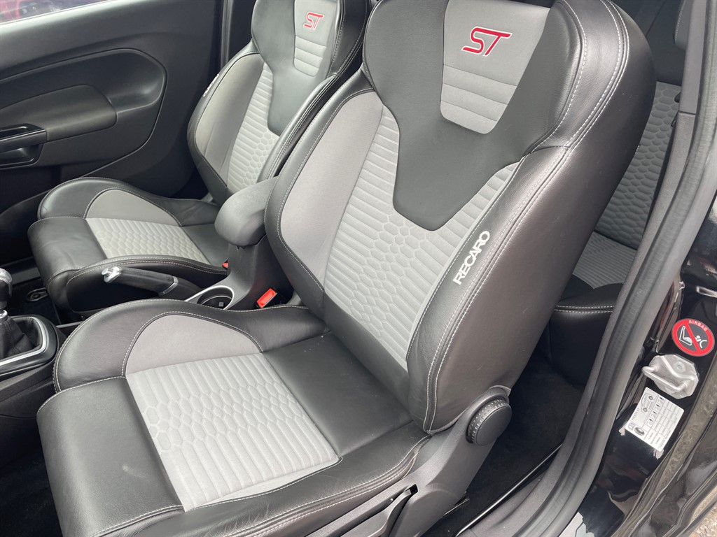 Used Ford Fiesta 2014 for sale - 76302561: Photo 13