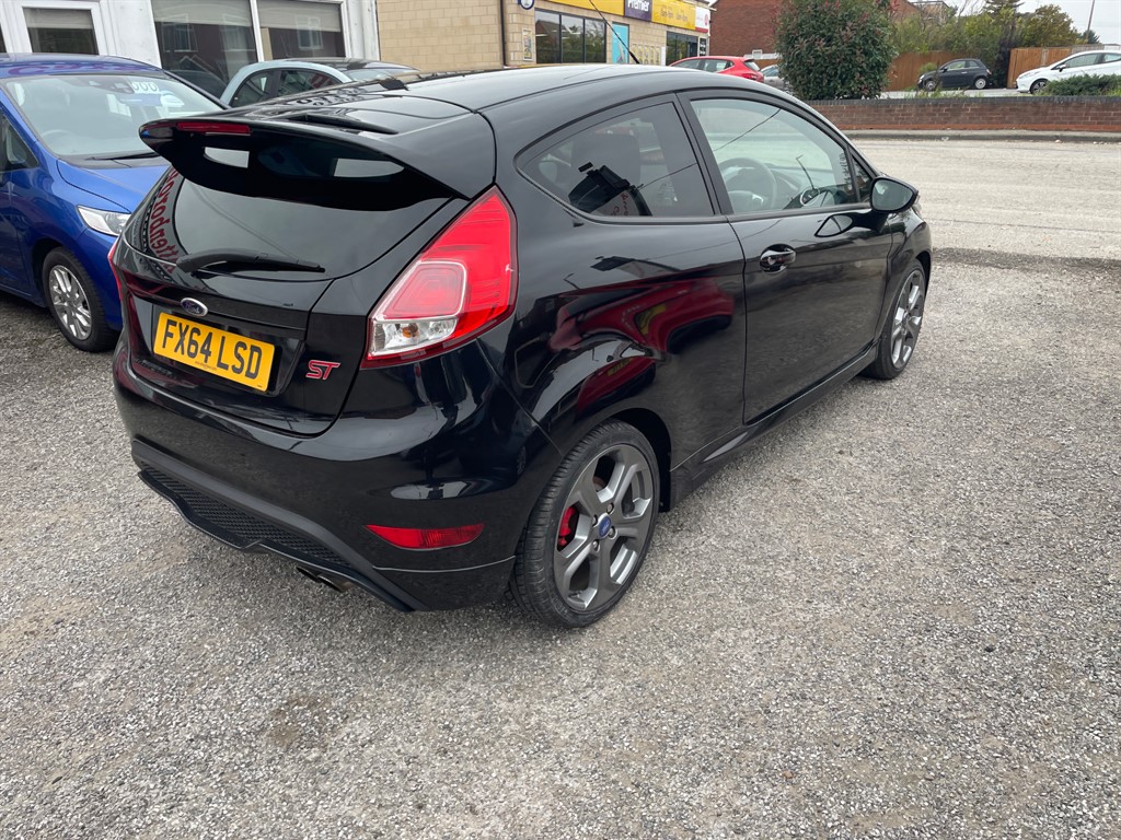 Used Ford Fiesta 2014 for sale - 76302561: Photo 6