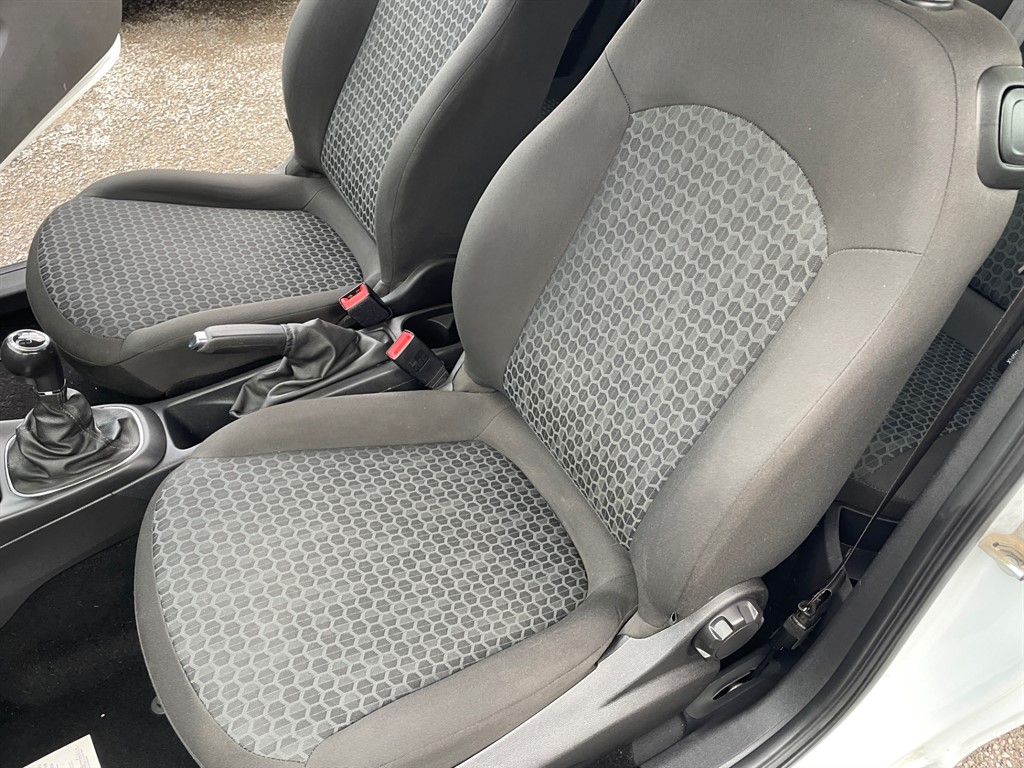 Used Vauxhall Corsa 2018 for sale - 76709732: Photo 15