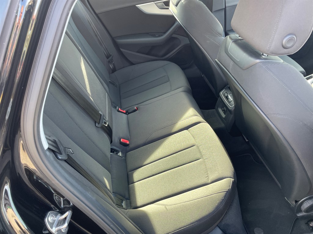 Used Audi A4 2016 for sale - 76161667: Photo 11