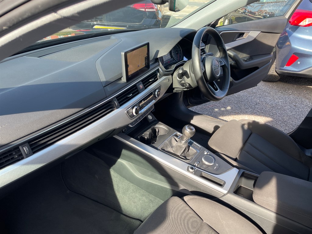 Used Audi A4 2016 for sale - 76161667: Photo 14