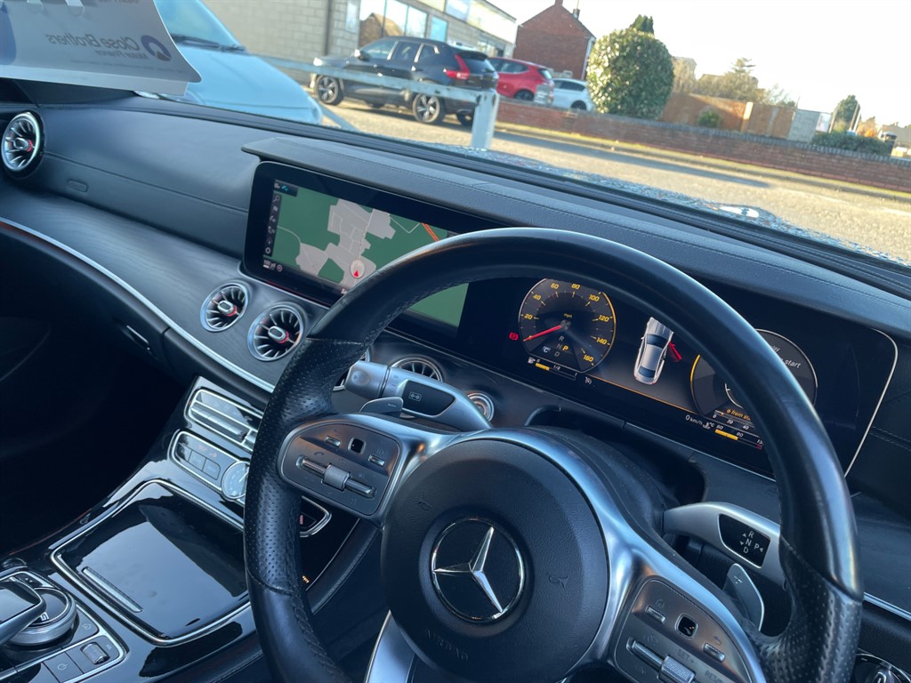 Used Mercedes-Benz 300 2019 for sale - 76580425: Photo 9